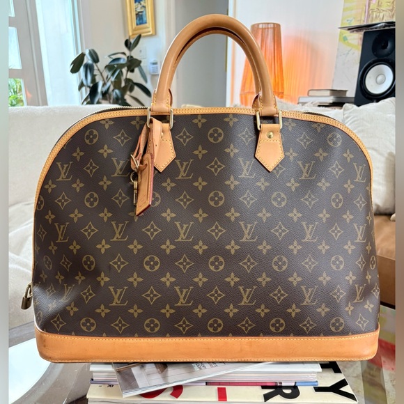 Louis Vuitton Handbags - *VERY RARE* VINTAGE LOUIS VUITTON Monogram Alma Voyage MM Sachel - PRISTINE